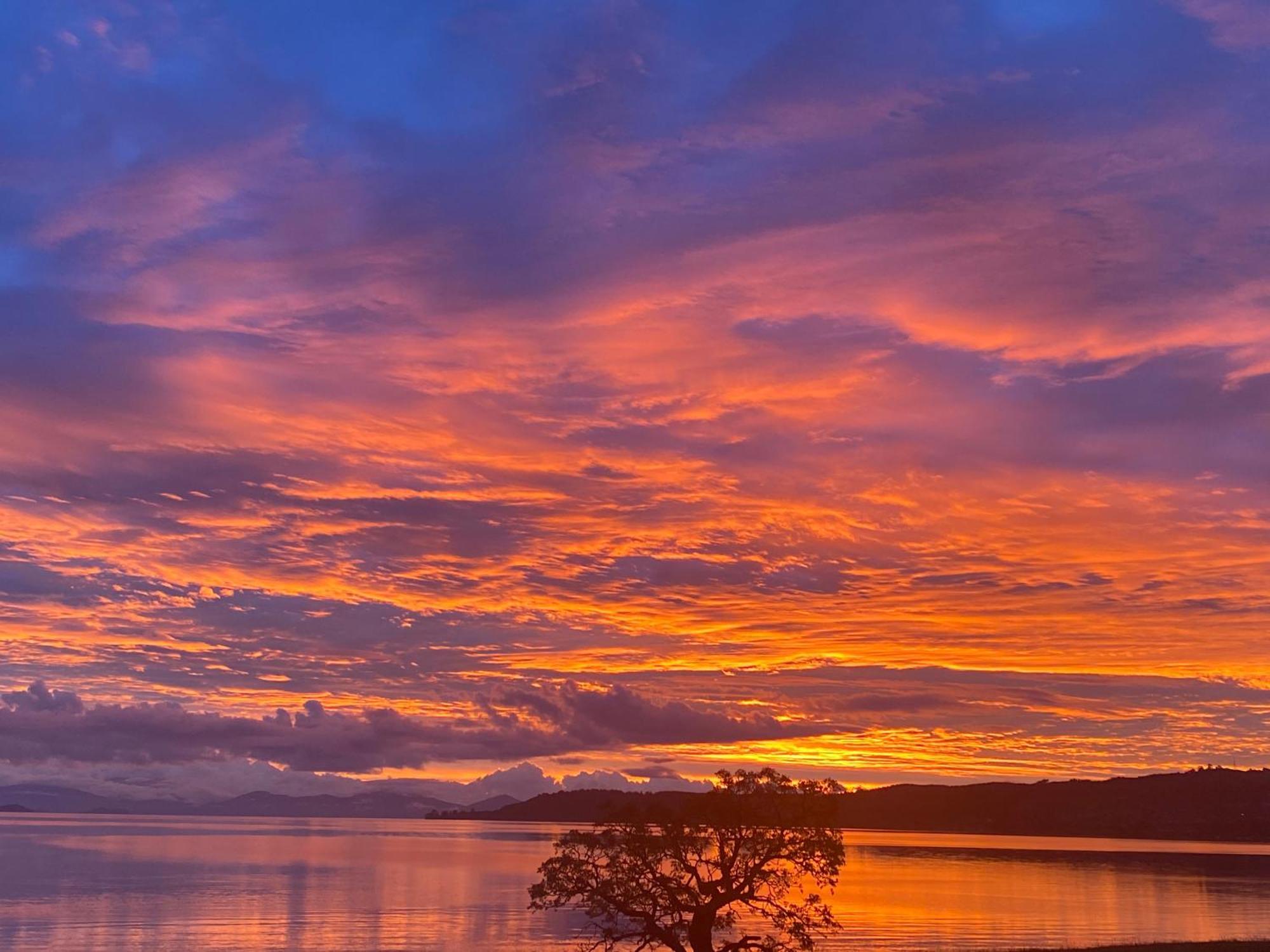 Lakeside Taupo Motel Zewnętrze zdjęcie